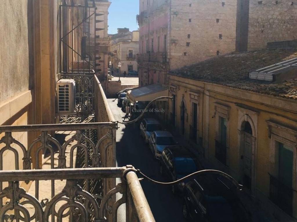 Appartamento a Vittoria in Piazza del popolo 117 - Foto 4