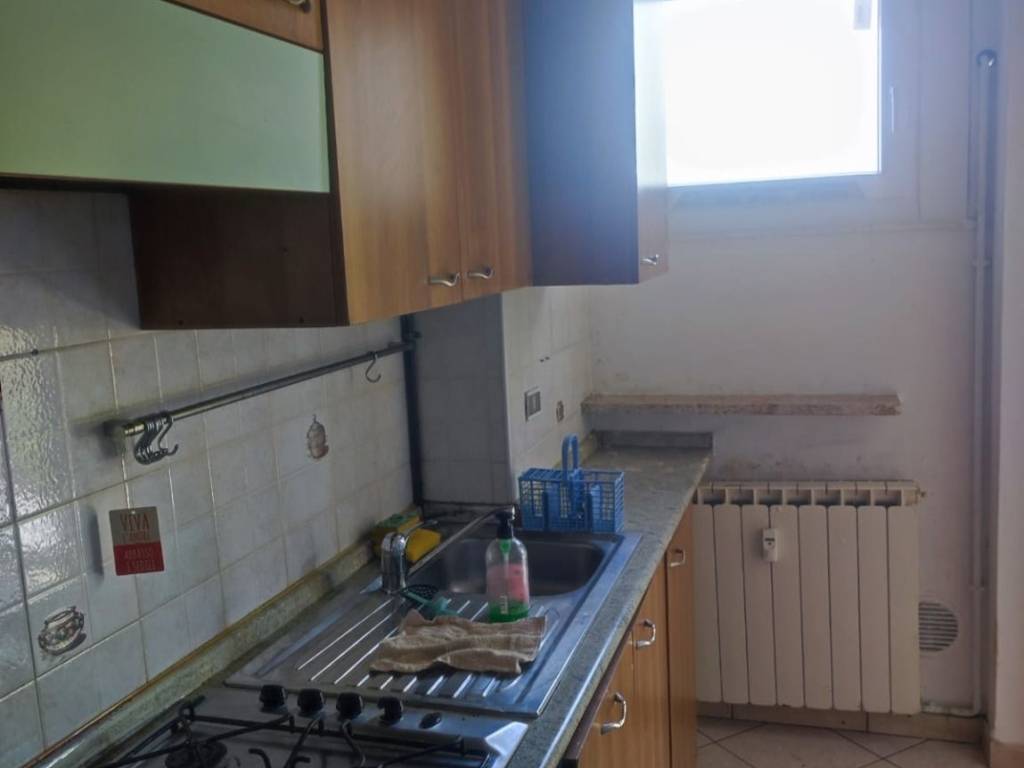 Appartamento a Gallarate in Via Somalia - Foto 5