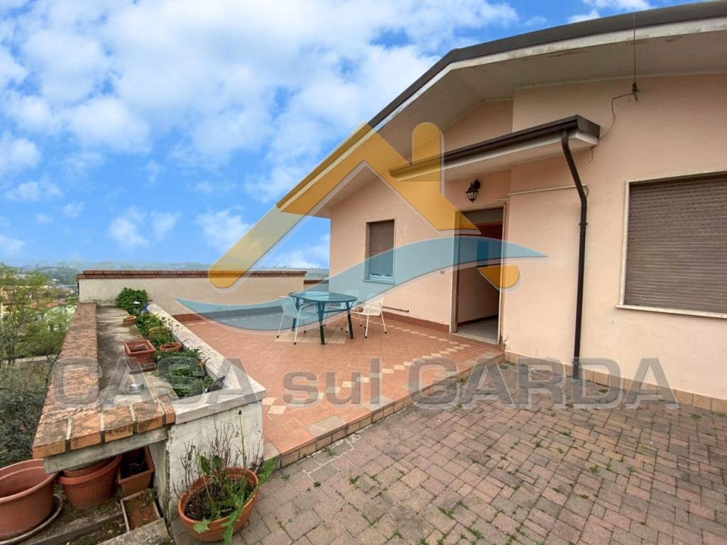 Villa a Cavaion veronese in Via Roma - Foto 4
