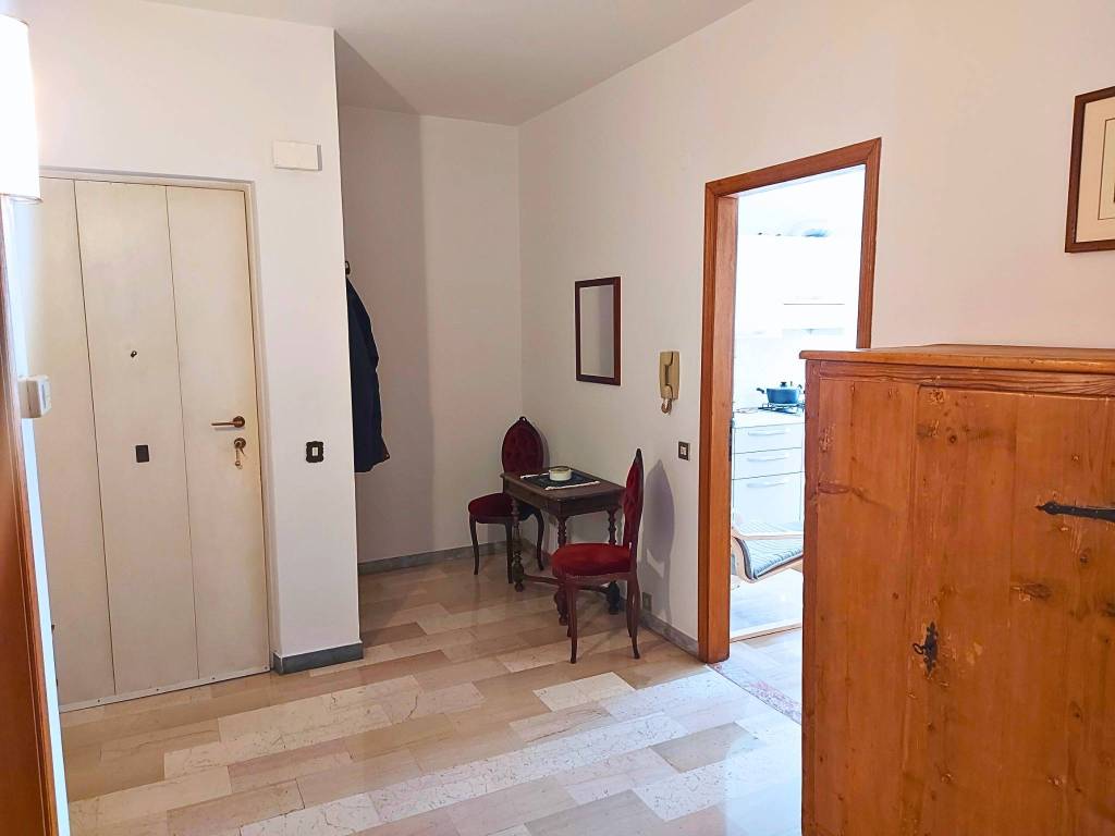 Appartamento a Levico terme in Via Leonida Tonelli - Foto 2