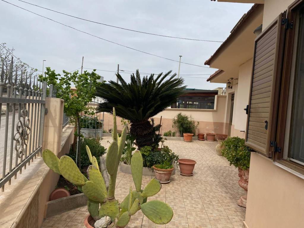 Villa a Manduria in Strada Vicinale Scarpone - Foto 4