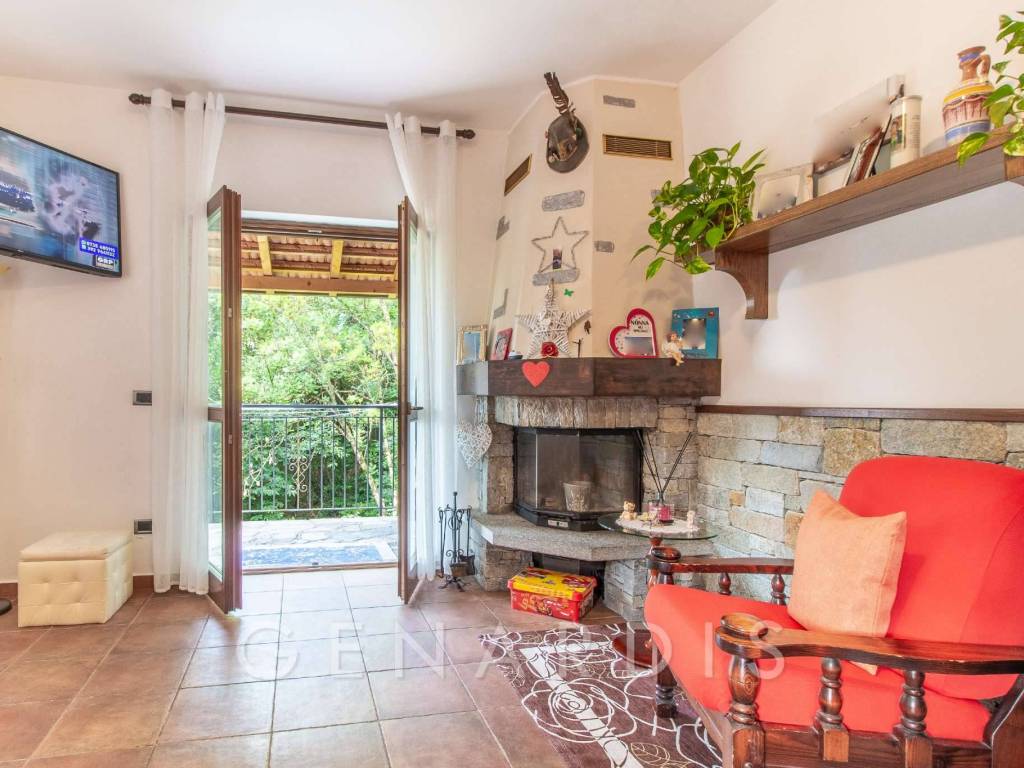 Casa indipendente a Dumenza in Via XX Settembre - Foto 4
