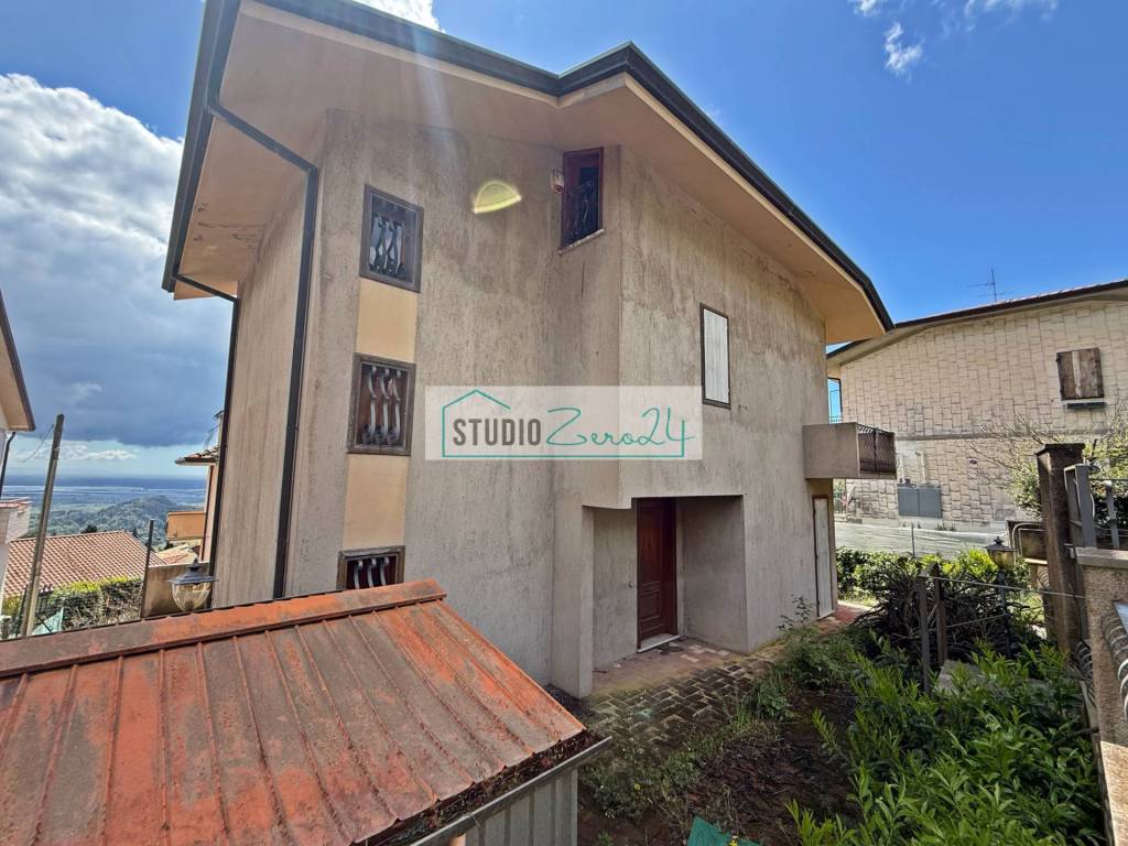 Casa indipendente a Massarosa in Via di Casesi - Foto 2