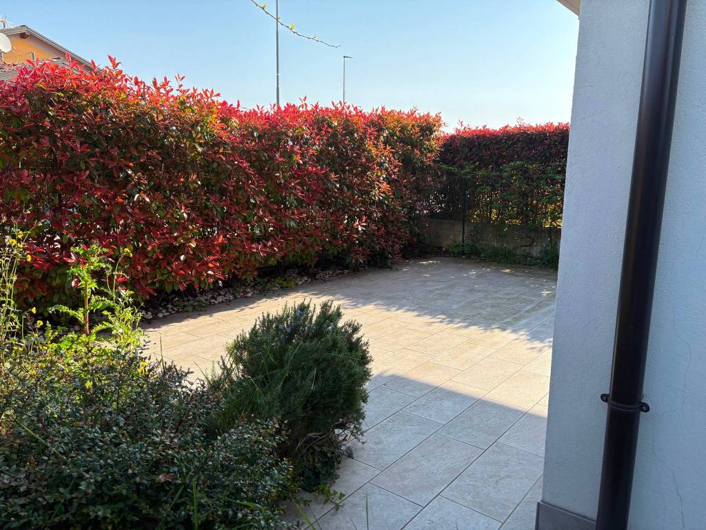 Villetta a schiera a Peschiera del garda in Via Raimondo Vianello, 81 - Foto 4