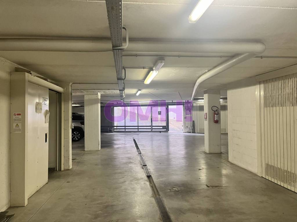Box / garage a Somma lombardo in Visconti, 4 - Foto 3