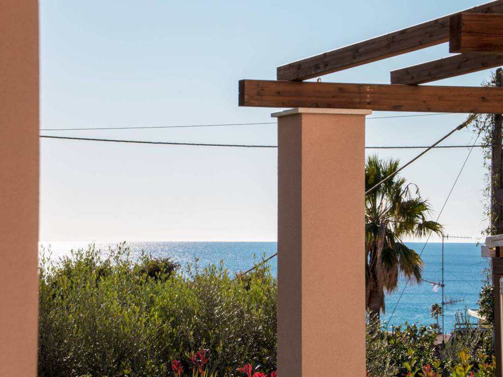 Appartamento a Borgio verezzi in Via Trento e Trieste, 61 - Foto 2