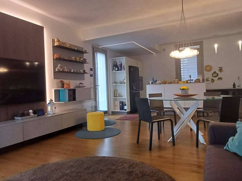 Appartamento a Cavenago di brianza in via Valdi - Foto 5