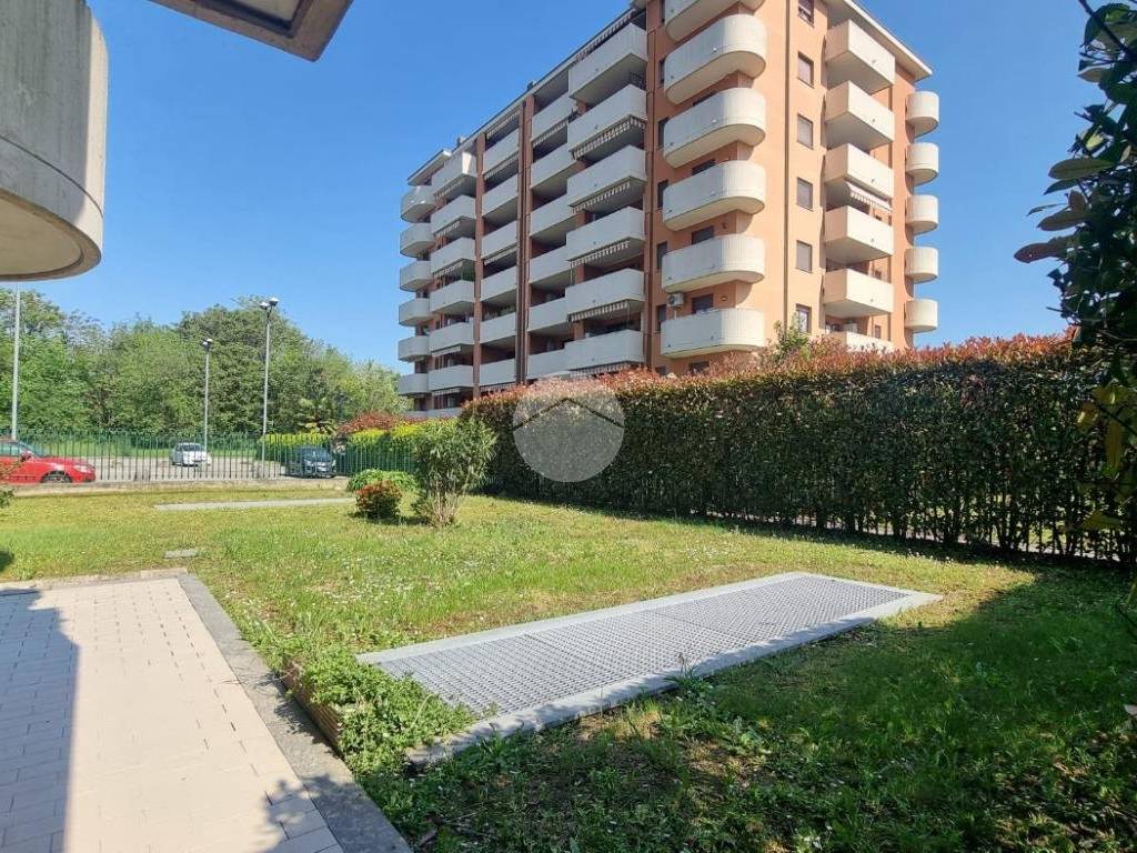 Appartamento a Busto arsizio in Via dei Villini, 13 - Foto 5