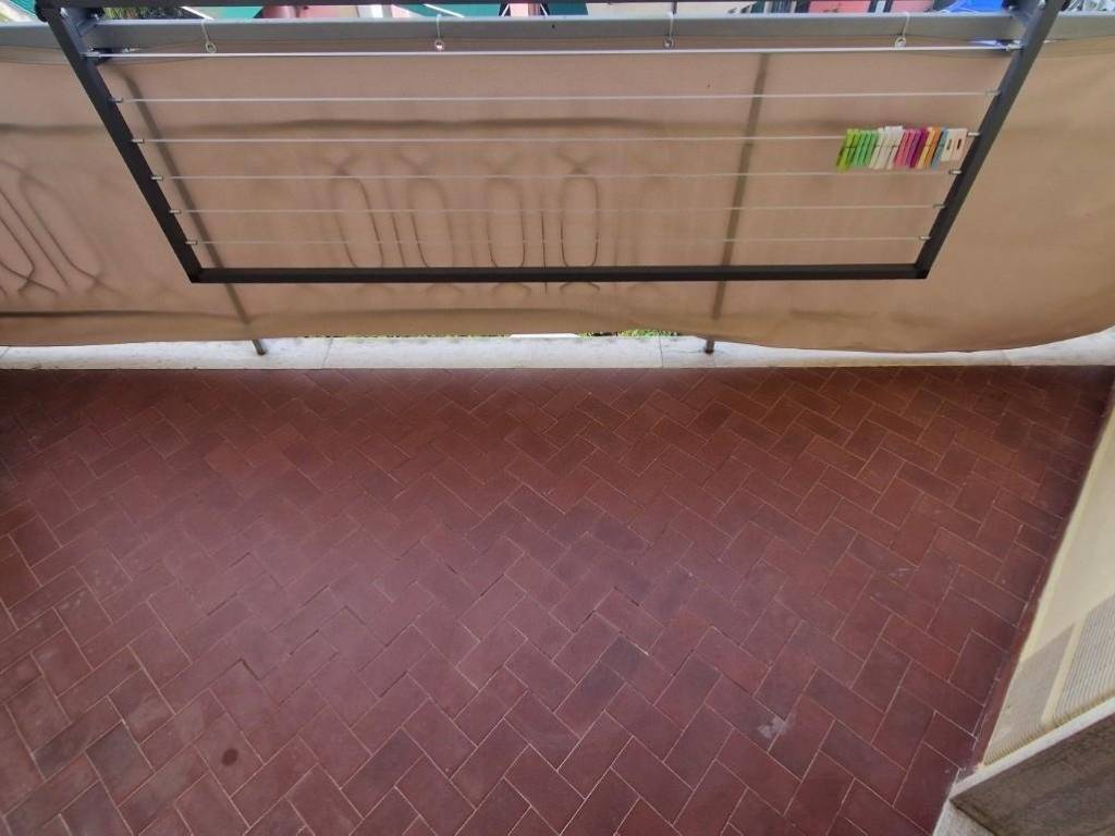 Appartamento a Sarzana in Via Paolo Diana - Foto 4