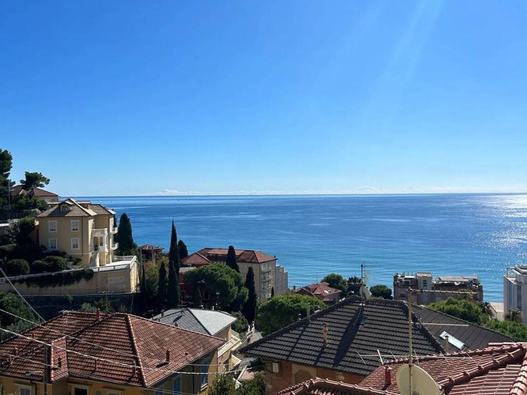 Appartamento a Alassio in Regione Paradiso S.N.C. - Foto 2