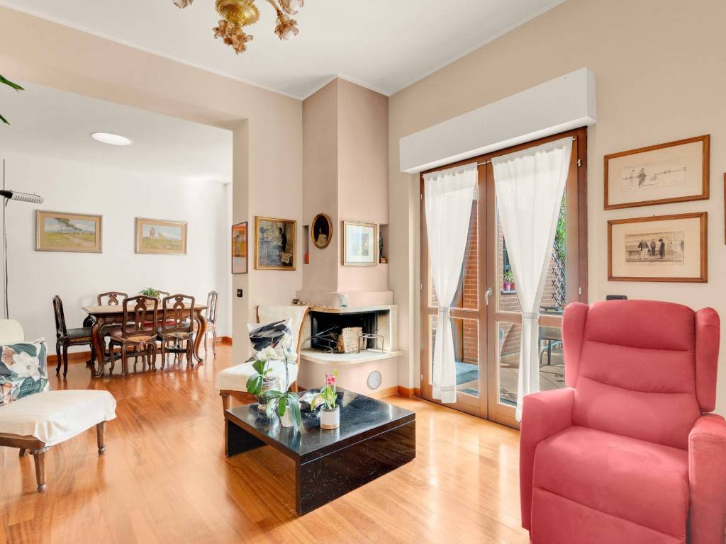 Villa a Busto arsizio in Via Arezzo, 4 - Foto 3