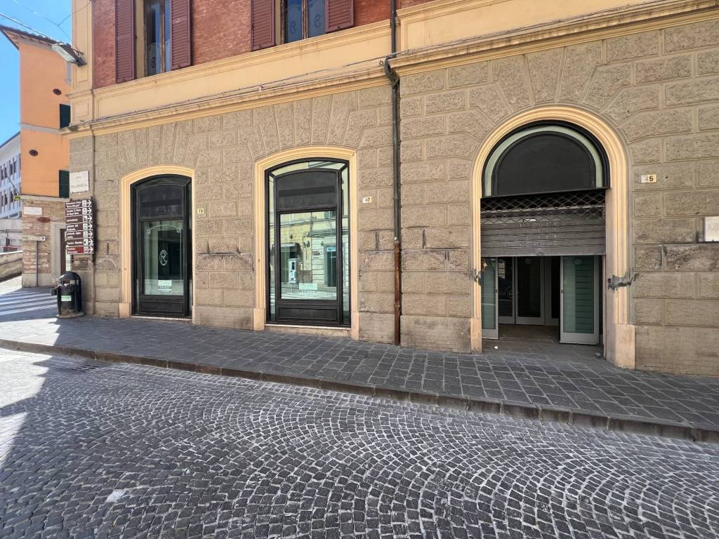 Immobile a Fabriano in CORSO DELLA REPUBBLICA, 73 - Foto 2