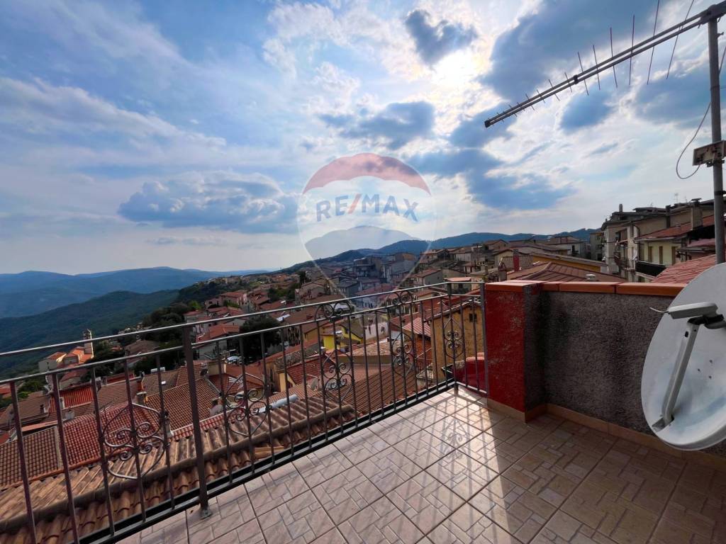 Casa indipendente a Tonara - Foto 4