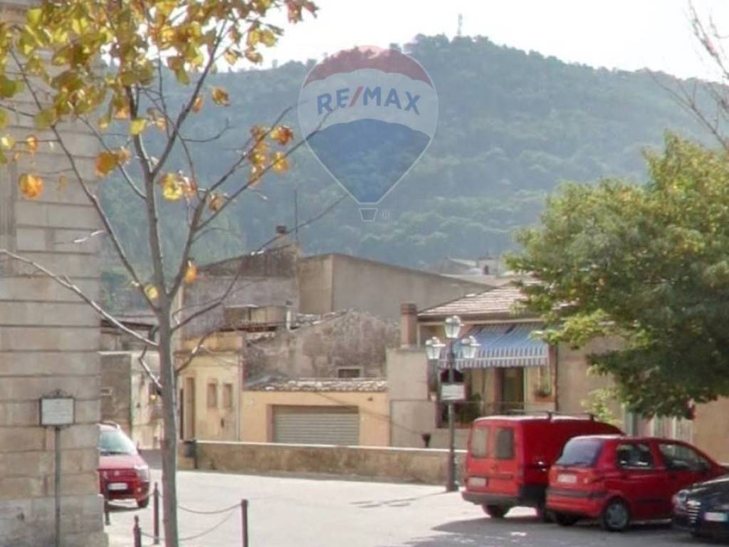 Casa indipendente a Chiaramonte gulfi - Foto 2