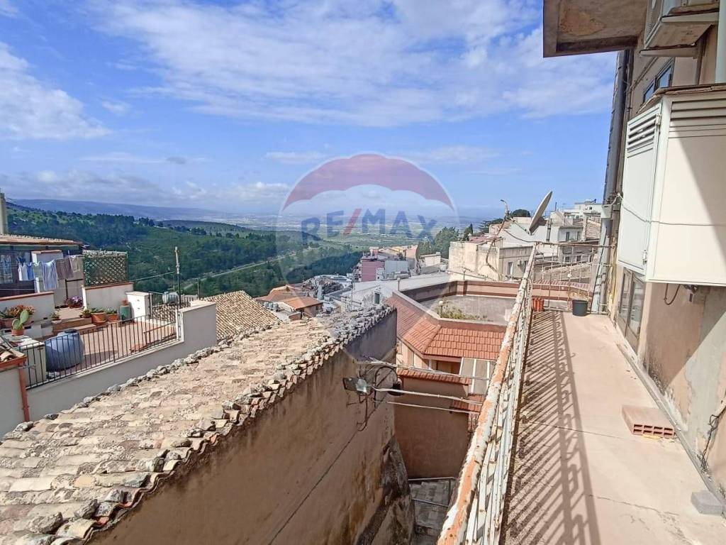 Appartamento a Chiaramonte gulfi in corso umberto, 73 - Foto 5