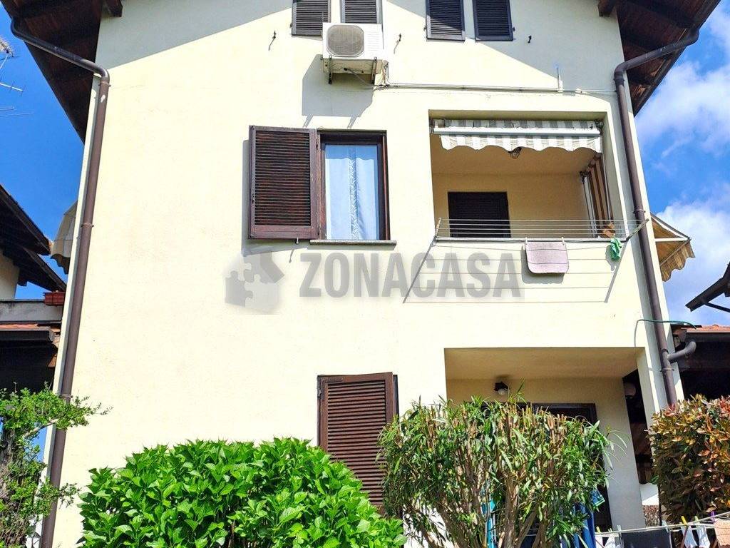 Villa a Arsago seprio in Via Raffaello Sanzio - Foto 4