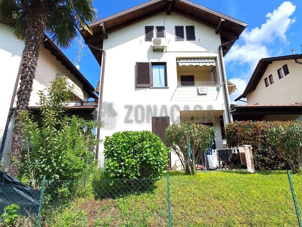 Villa a Arsago seprio in Via Raffaello Sanzio - Foto 5