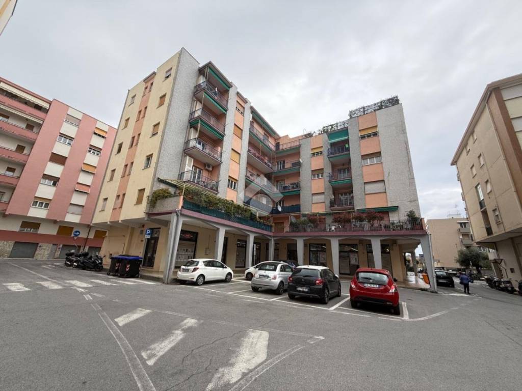 Appartamento a Albissola marina in Piazza lombardia, 6 - Foto 3