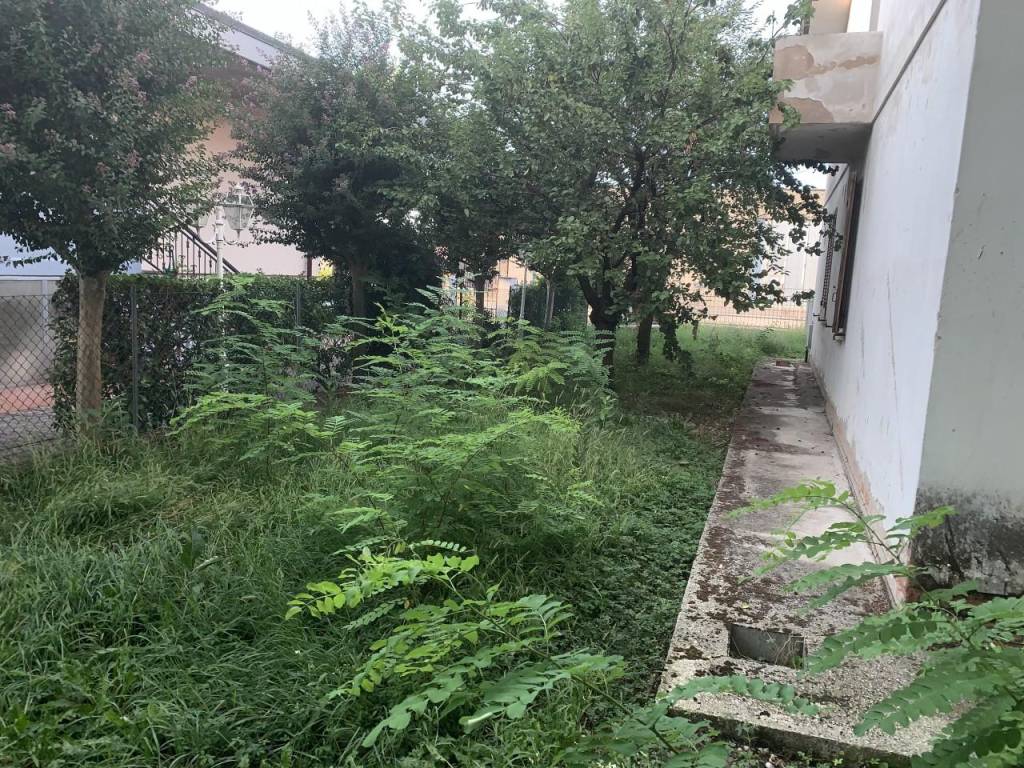 Villa a Novi di modena in VIA NOVI - Foto 2