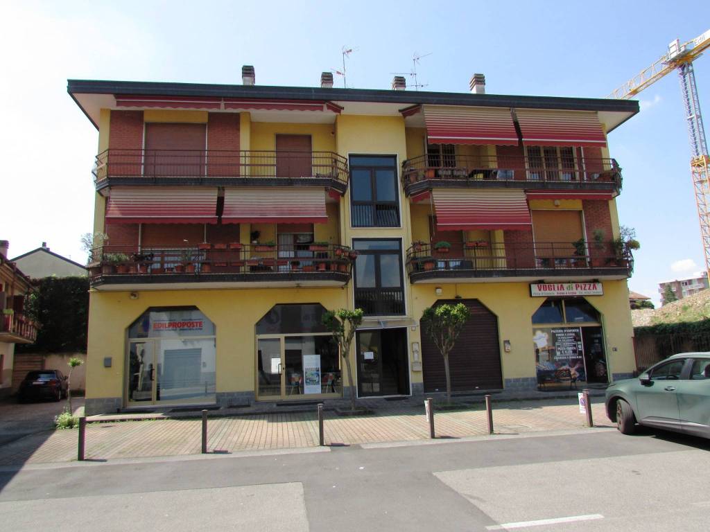 Appartamento a Nova milanese in Via San Michele del Carso - Foto 2