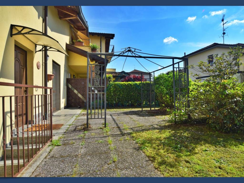 Appartamento a Mornago in via mazzini - Foto 4