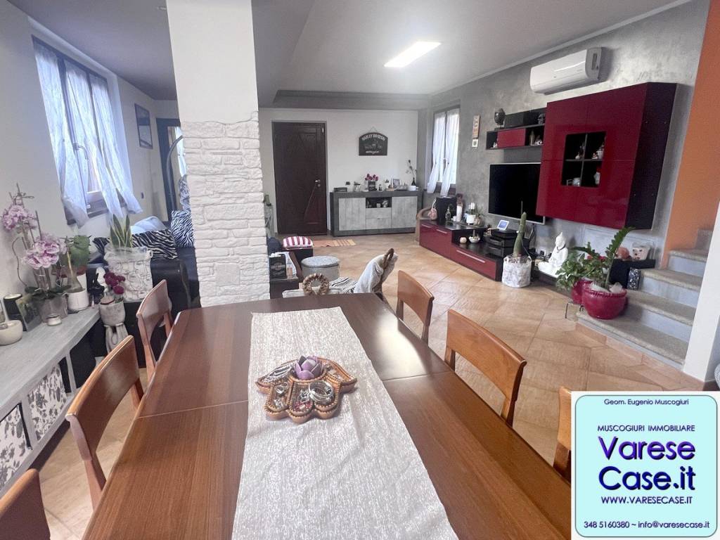 Villa a Sangiano in Via Giuseppe Garibaldi, 2 - Foto 4