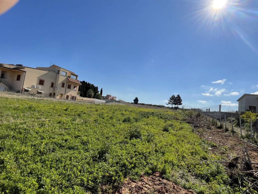 Terreno a Balestrate in via carlo alberto dalla chiesa - Foto 4