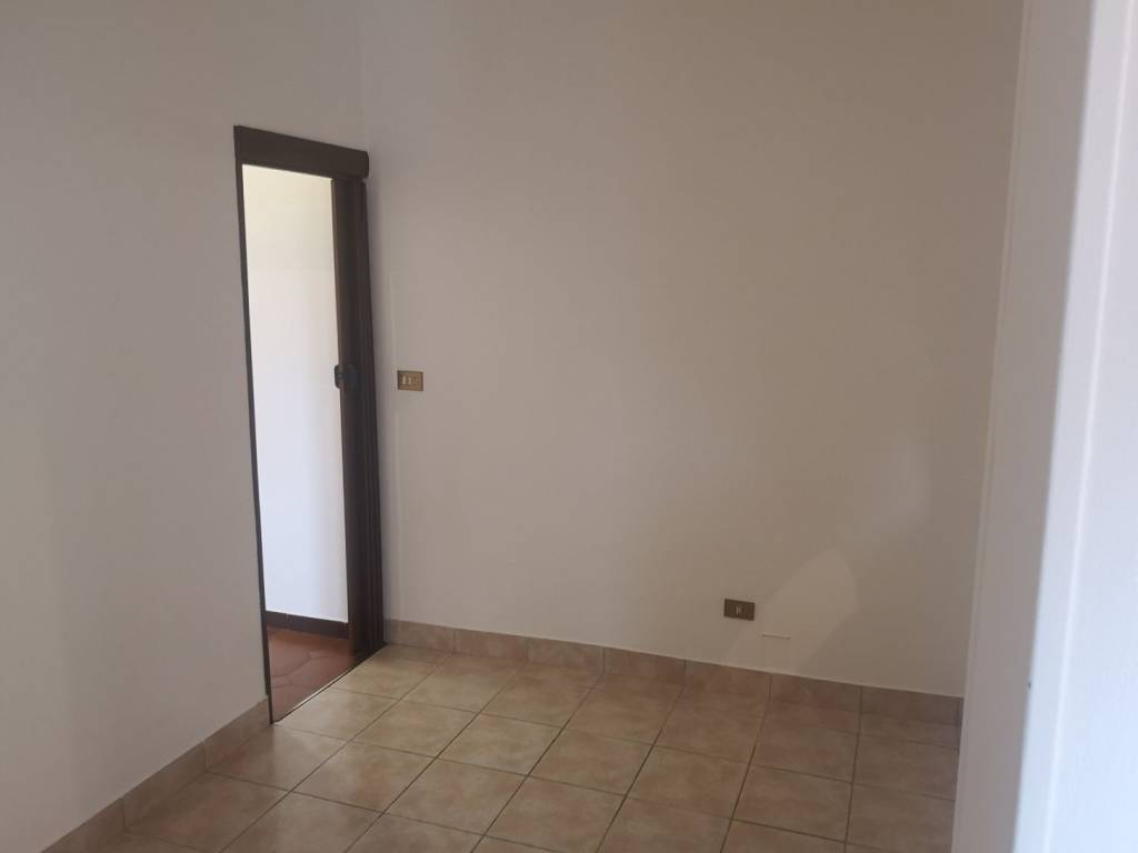 Appartamento a Arcisate in Via Camillo Benso di Cavour, 44 - Foto 4