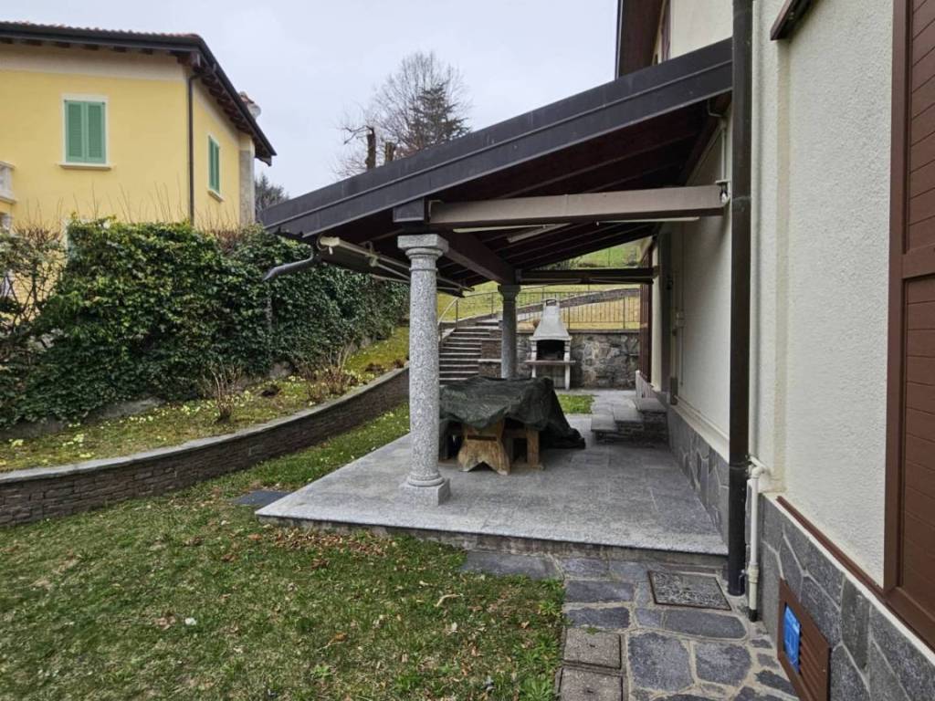 Villa a Caglio in Viale Campoè, 20 - Foto 2