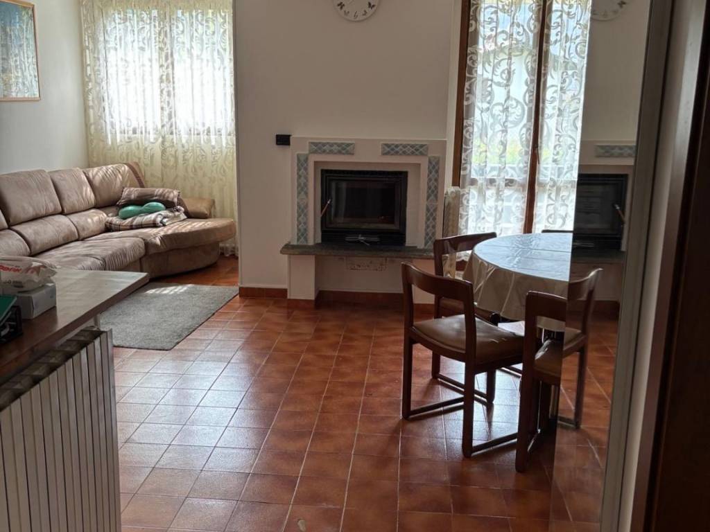 Appartamento a Primaluna in Via Provinciale - Foto 2