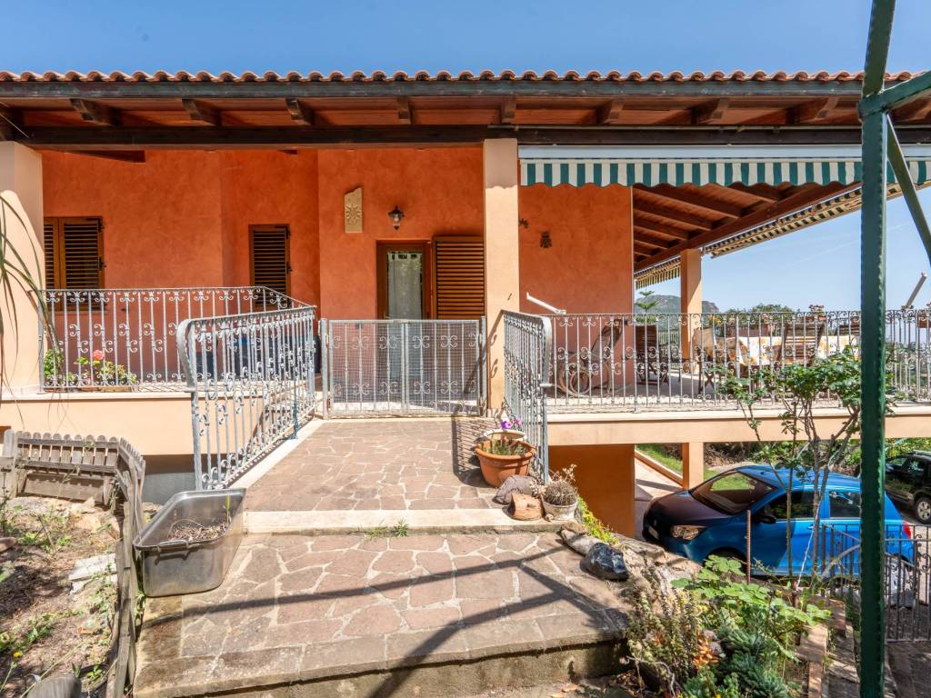 Villa a Capoterra in Strada 65 - Foto 3