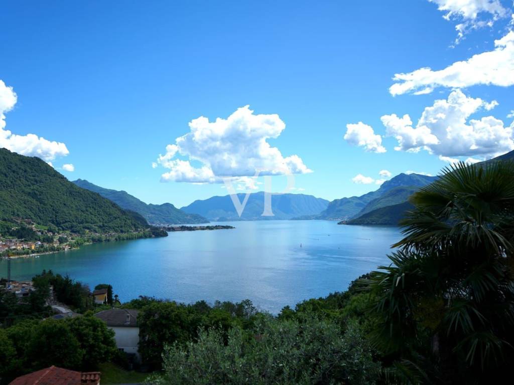 Villa a Colico in Via Abbazia di Piona, 47 - Foto 2