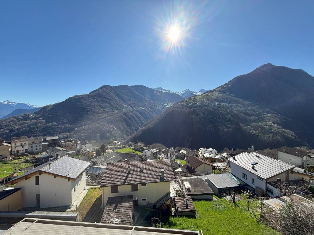 Appartamento a Cosio valtellino in Via Sciaresano - Foto 2