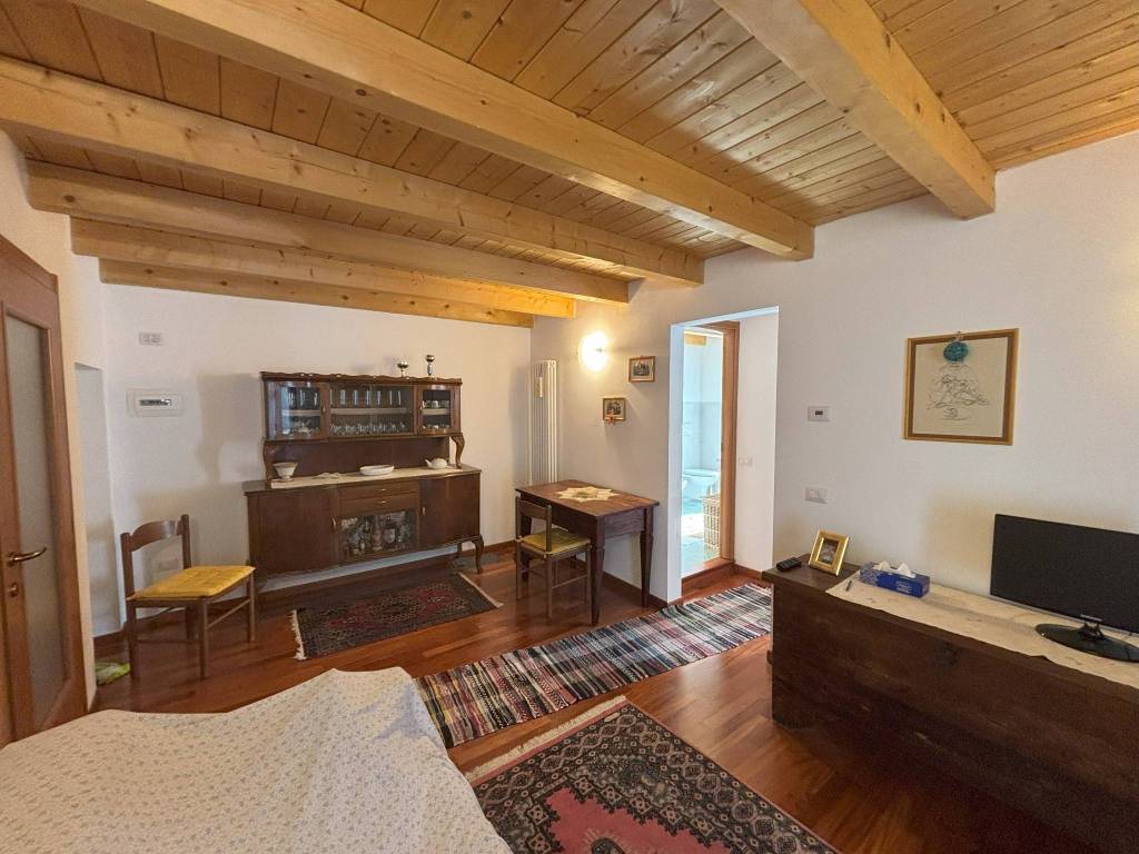 Appartamento a Cosio valtellino in Via Sciaresano - Foto 3