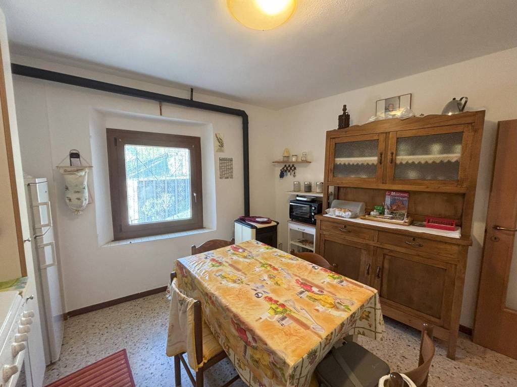 Appartamento a Cosio valtellino in Via Sciaresano - Foto 4