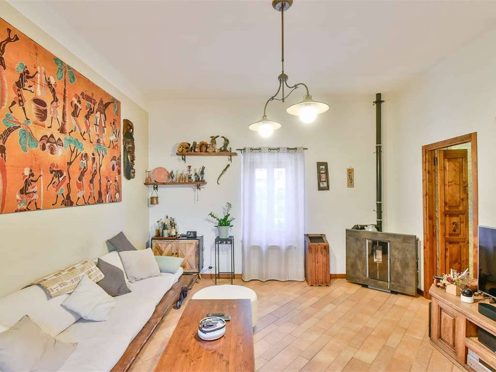 Appartamento a Bovisio-masciago in VIA BERTACCIOLA, 2 - Foto 4