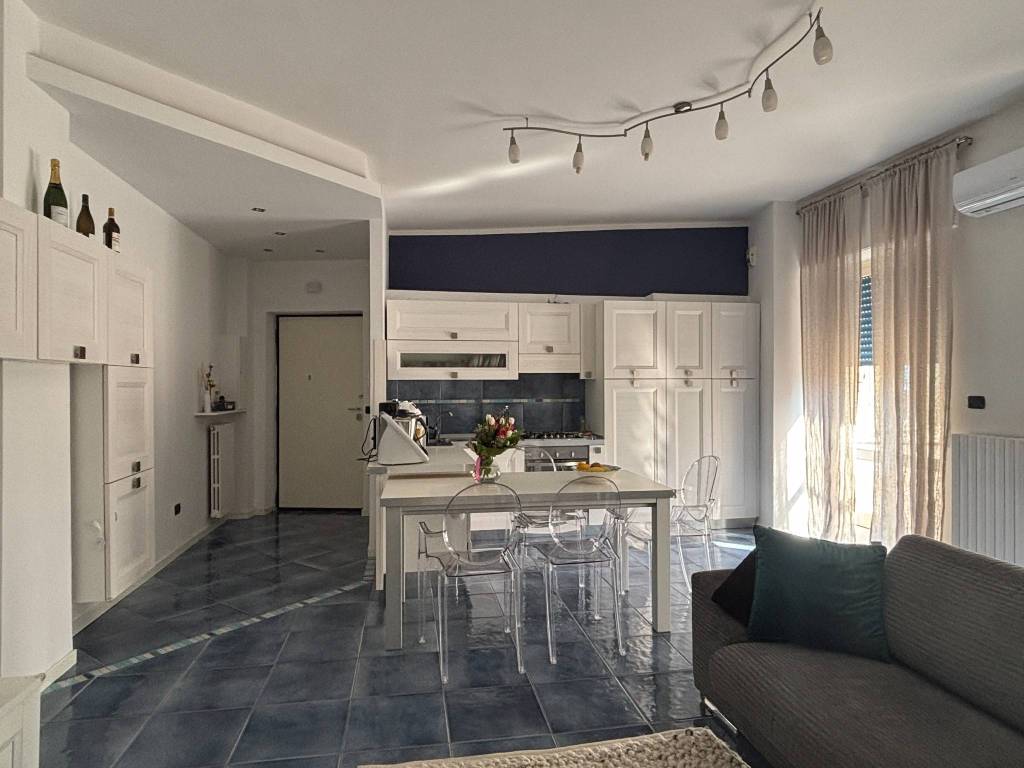 Appartamento a Avellino in Via Luigi Balestra - Foto 3