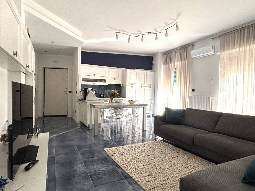 Appartamento a Avellino in Via Luigi Balestra - Foto 5