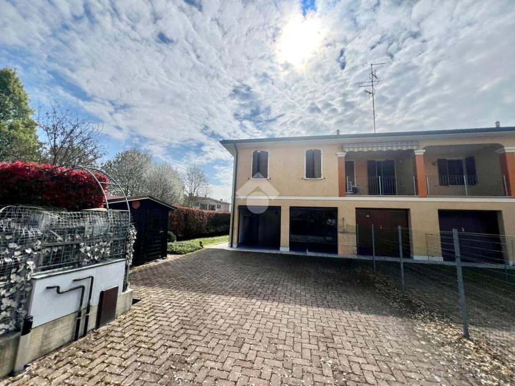 Villa a Fabbrico in Via Marco Biagi, 9 - Foto 5