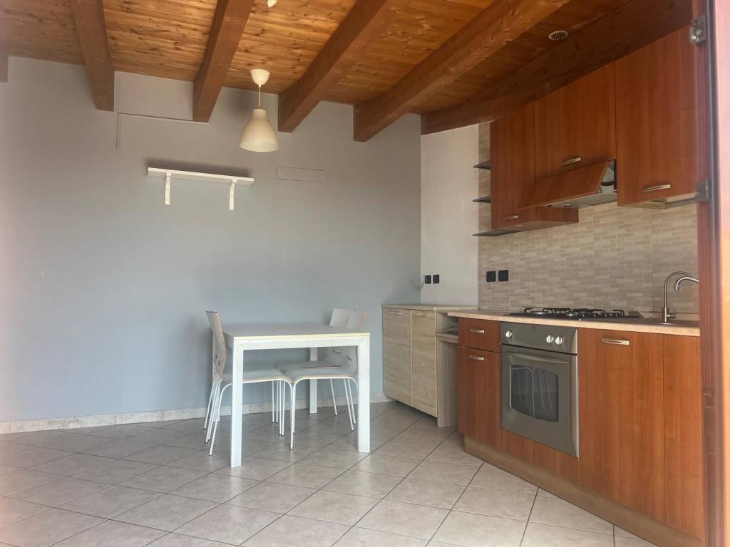 Appartamento a Macherio in Via Giuseppe Di Vittorio, 4 - Foto 4