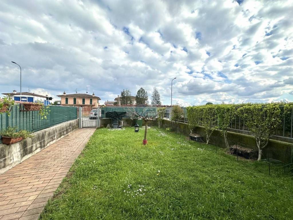 Appartamento a Nuvolera in Via Enrico Mattei, 61 - Foto 2