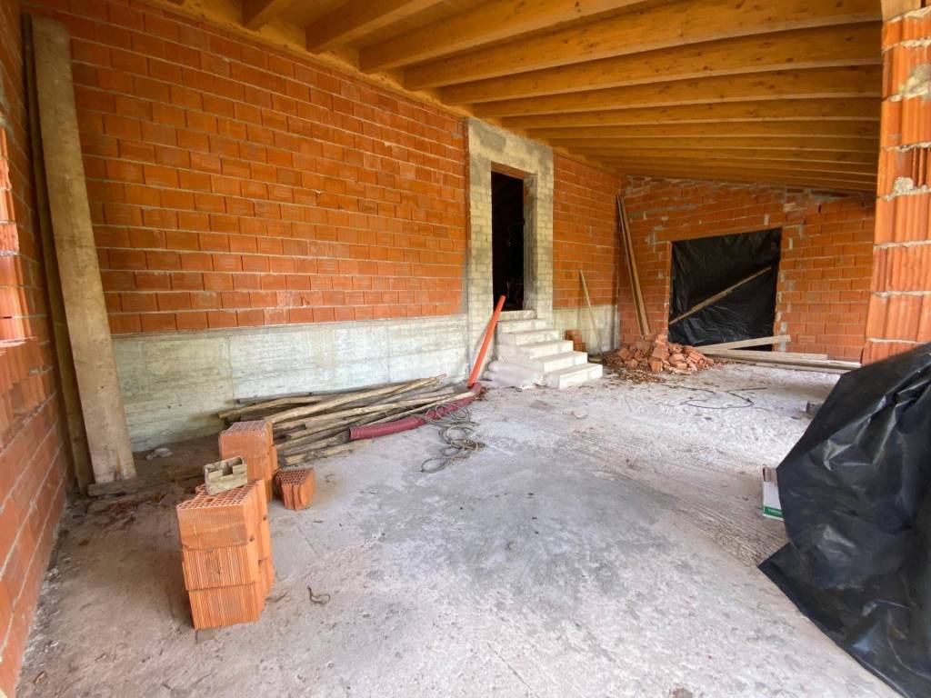 Villa a Marchirolo in via Signo e Carpio - Foto 2