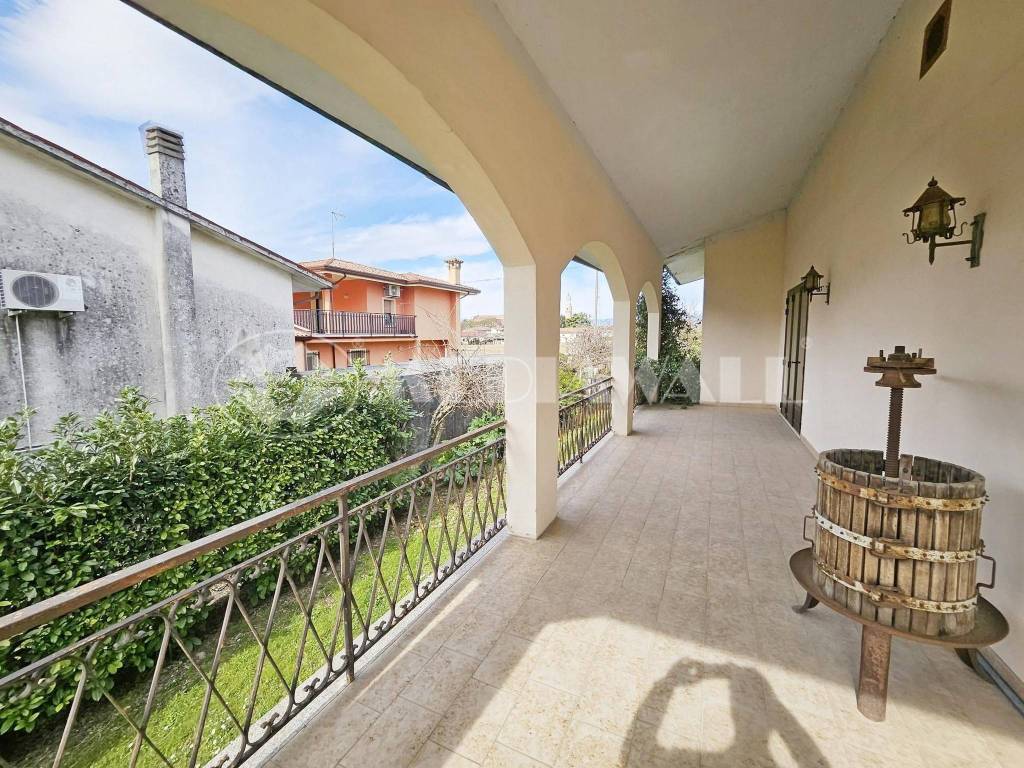 Villa a San vito al tagliamento in Via Adamello, 21 - Foto 4