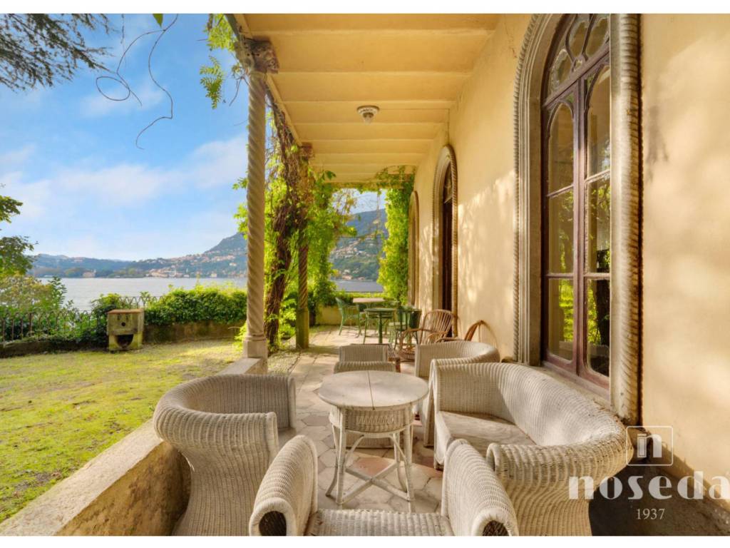 Villa a Blevio in Via Enrico Caronti, 33 - Foto 2