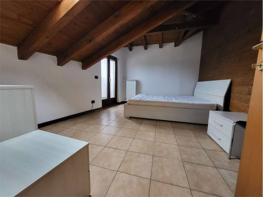 Appartamento a Rezzago in Via Giardino - Foto 5