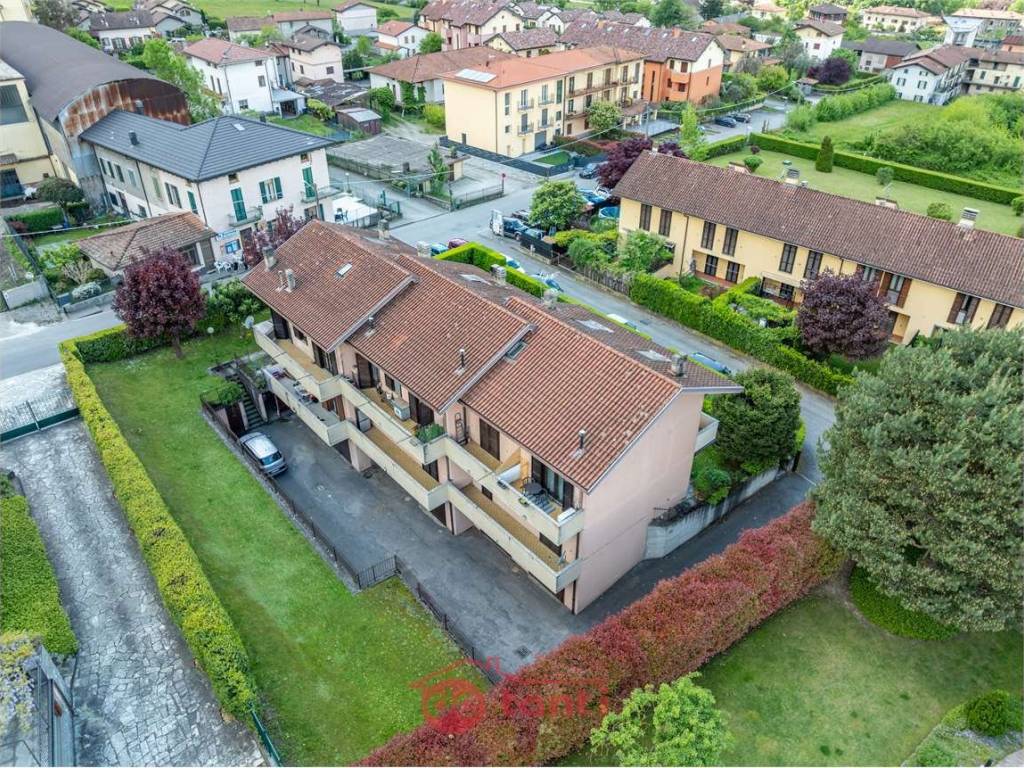 Appartamento a Colico in via laghetto, 26 - Foto 2