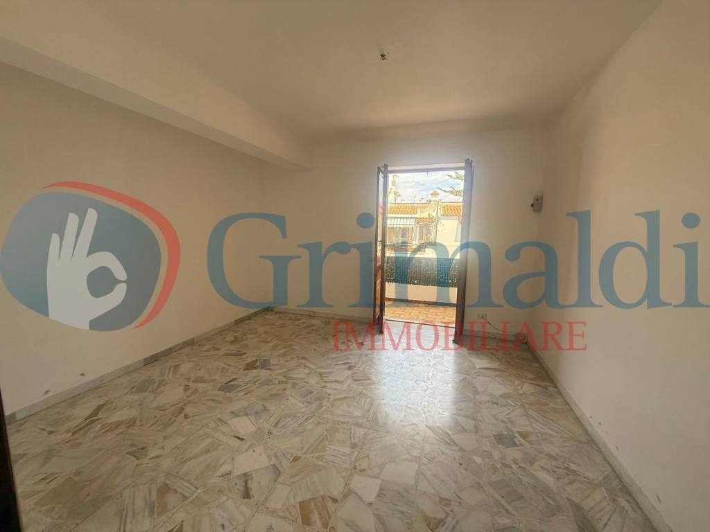 Appartamento a Messina in Via Nazionale Santa Margherita , 81 - Foto 2