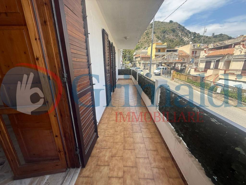 Appartamento a Messina in Via Nazionale Santa Margherita , 81 - Foto 3