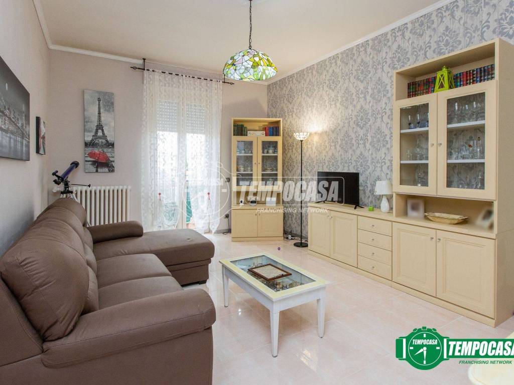 Appartamento a Busto arsizio in Via Burattana 7 - Foto 2