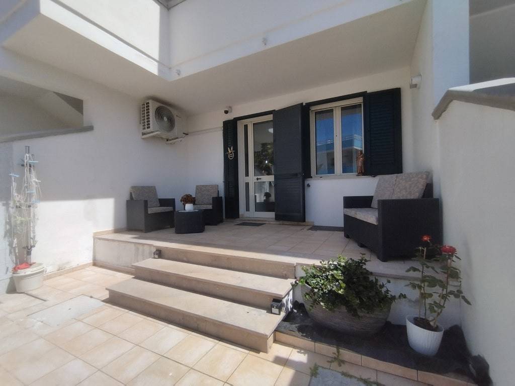 Villa a Ugento in Via Enrico Dandolo, 6 - Foto 3